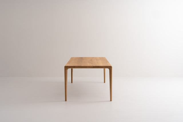 LÜNA S | Dining Table image 7