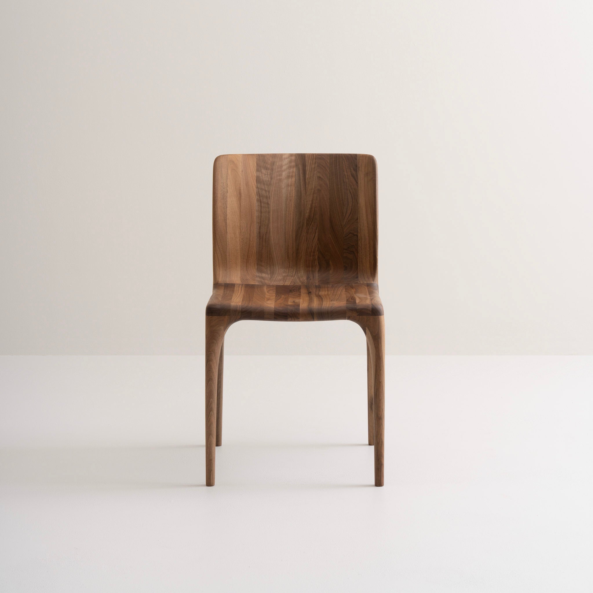 LÜNA | Stuhl