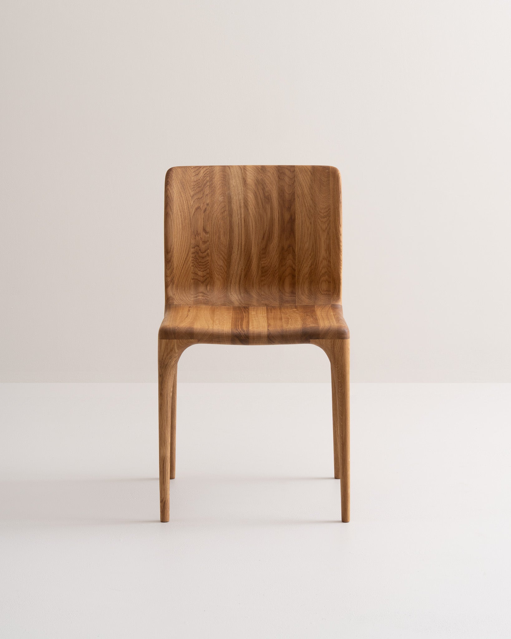 LÜNA | Stuhl