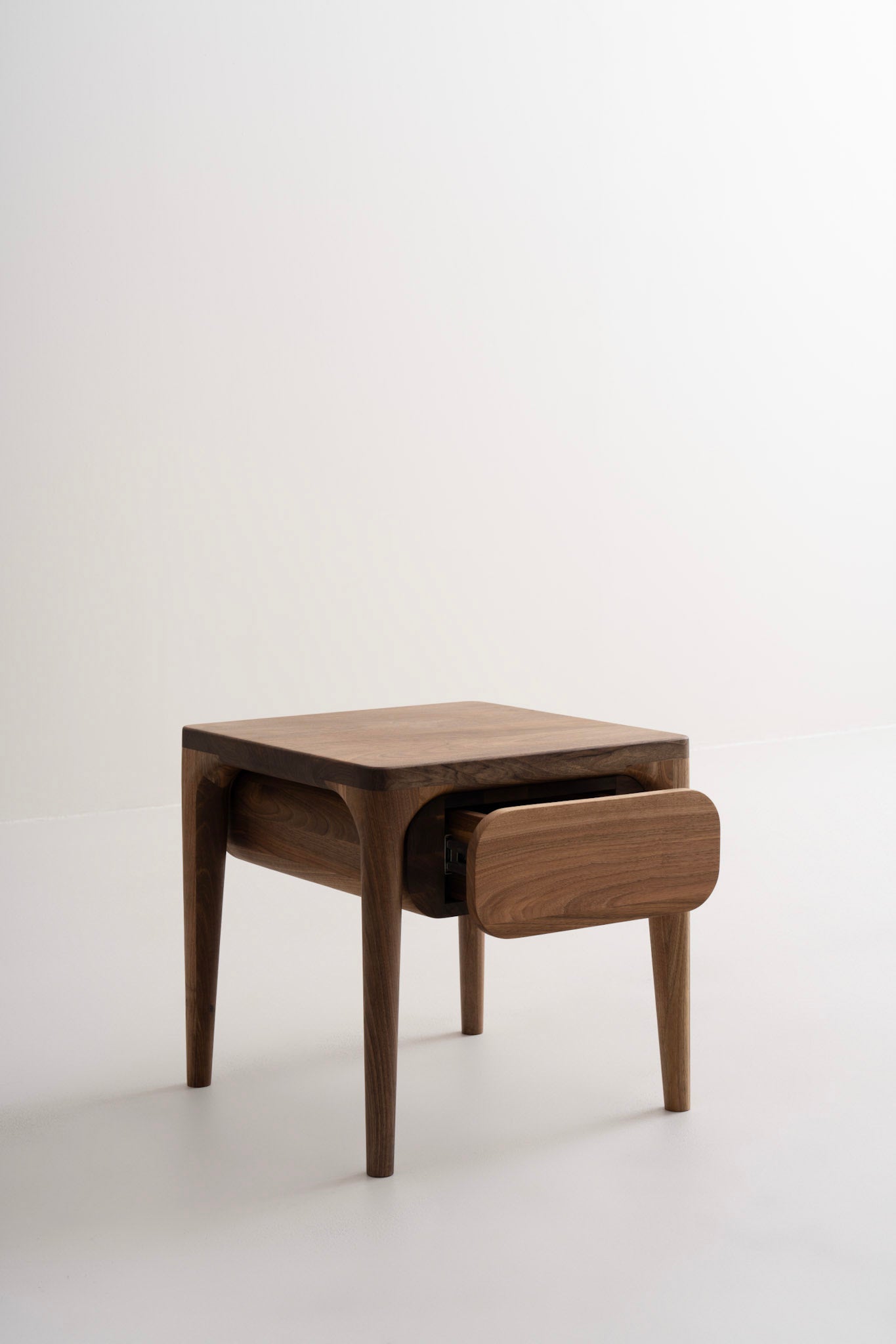 LUNA | Table d’appoint image 17