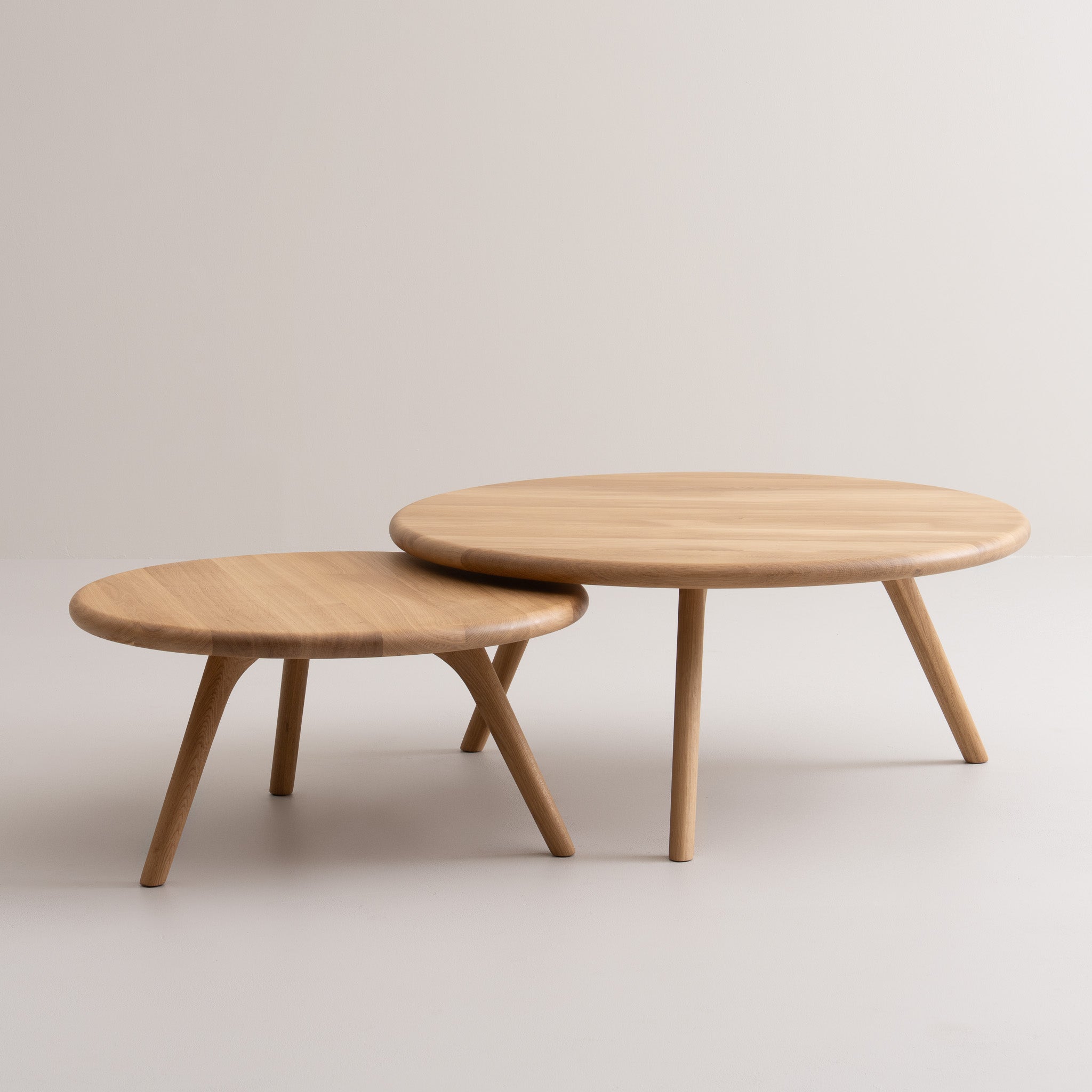 ARLEN | Runder Couchtisch im Set image 1