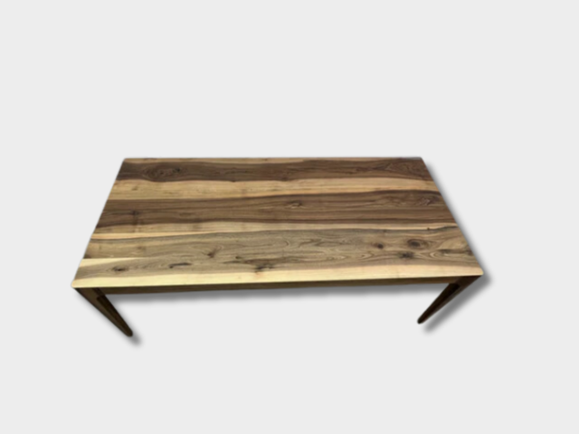 CAROLINA | Tisch aus Europäischem Nussbaum | 200 x 90 x 2 cm | B35 Lagerbestand