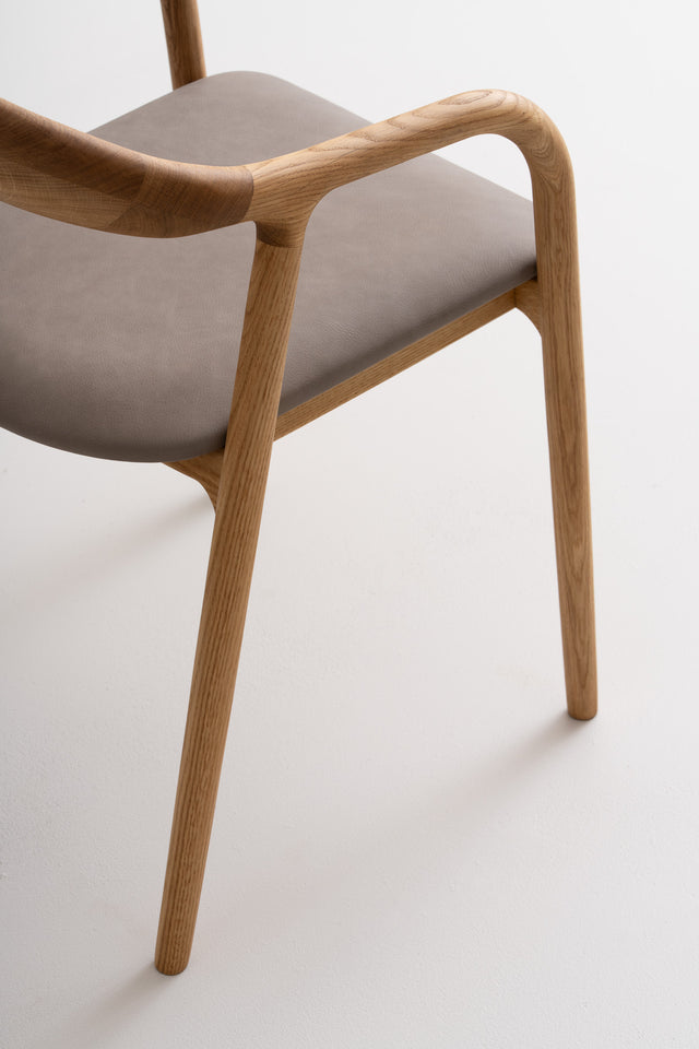 LELA S | Chair image 12
