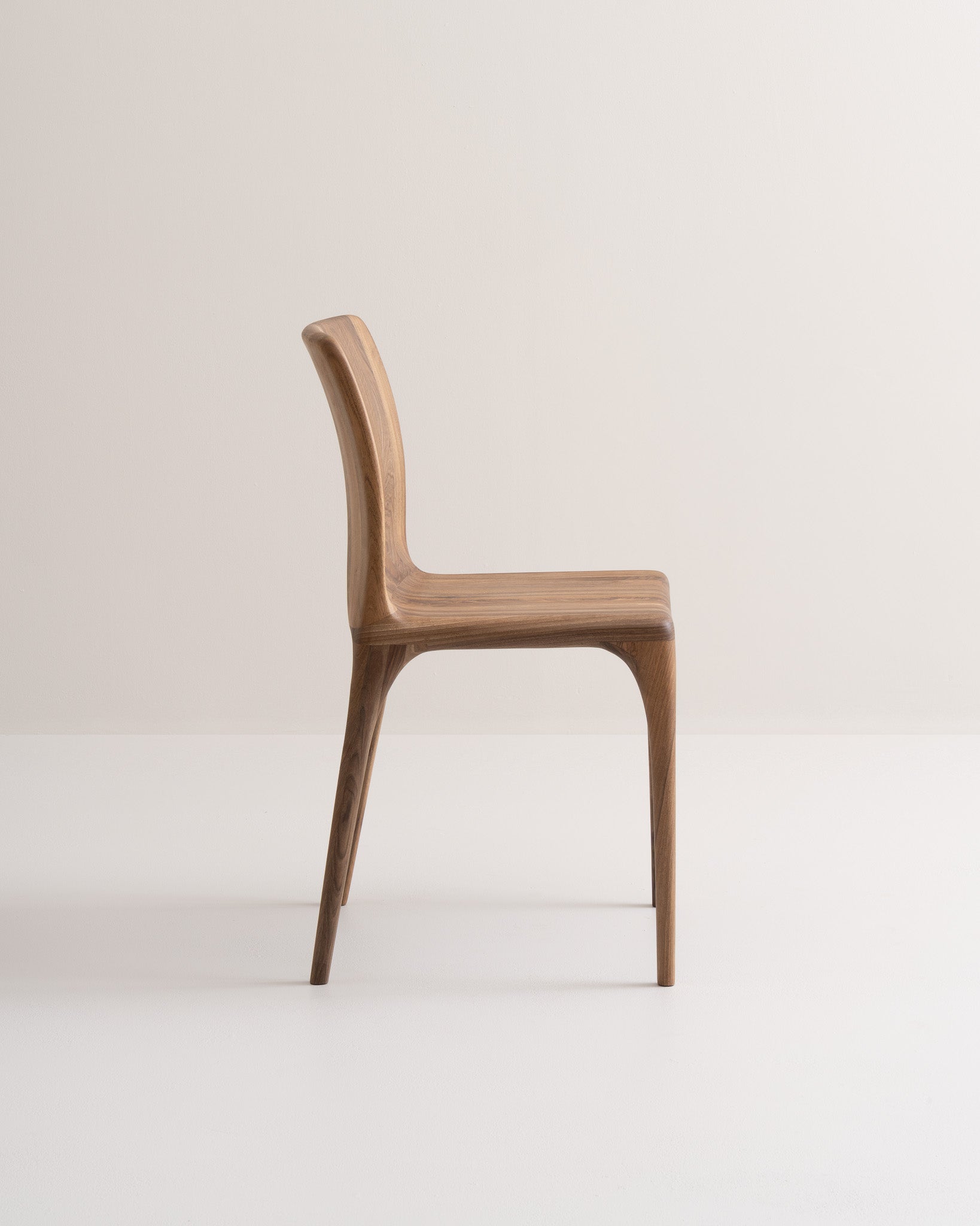 LÜNA | Stuhl image 13