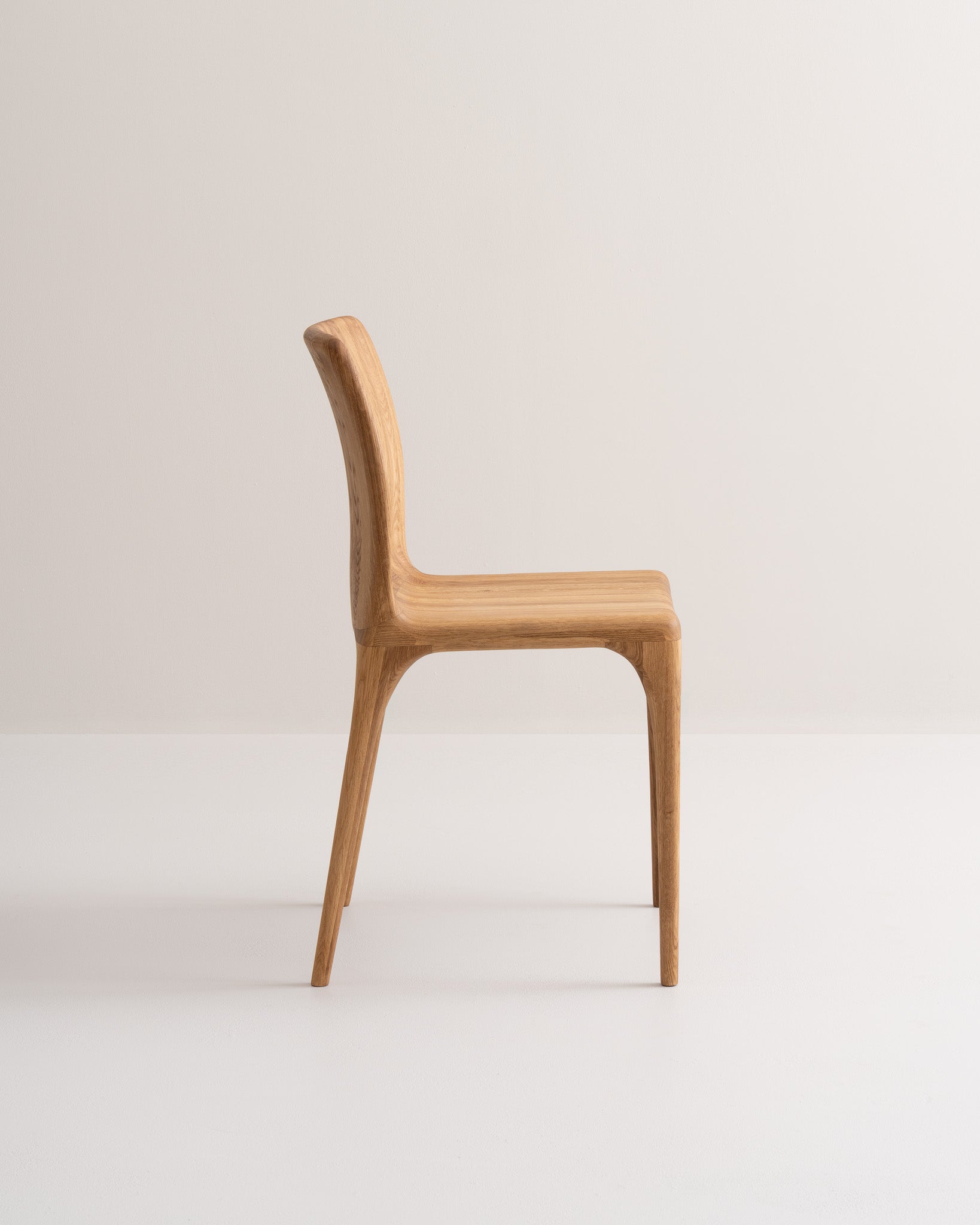 LÜNA | Stuhl image 7