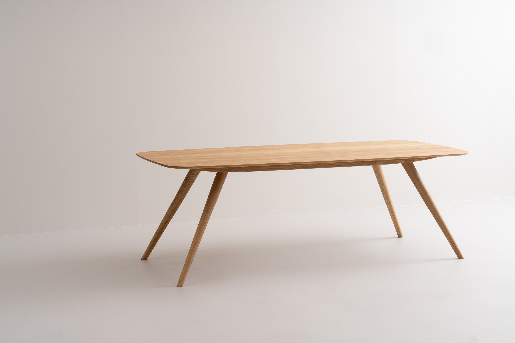 TAVI | Table à manger image 35