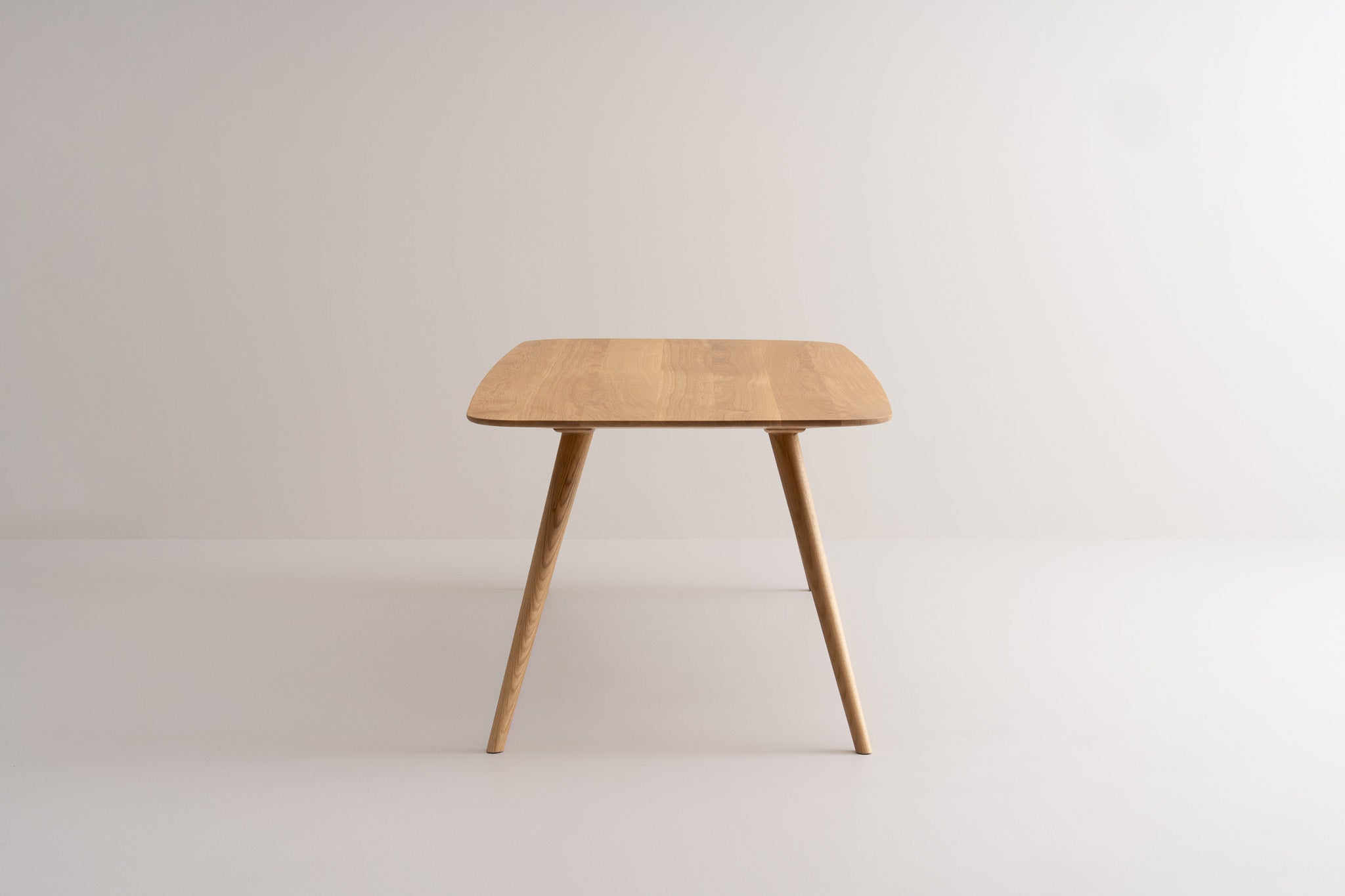 TAVI | Table à manger image 32