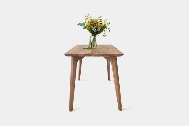 AMBER S | Esstisch aus Nussbaum image 18
