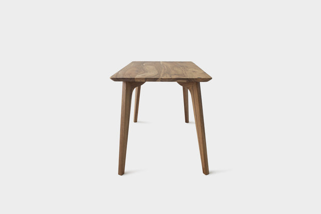 AMBER S | Esstisch aus Nussbaum image 10